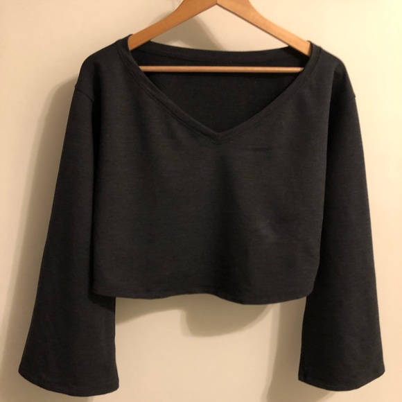 Lululemon Bell Long Sleeve Crop Top - Picture 6 of 7